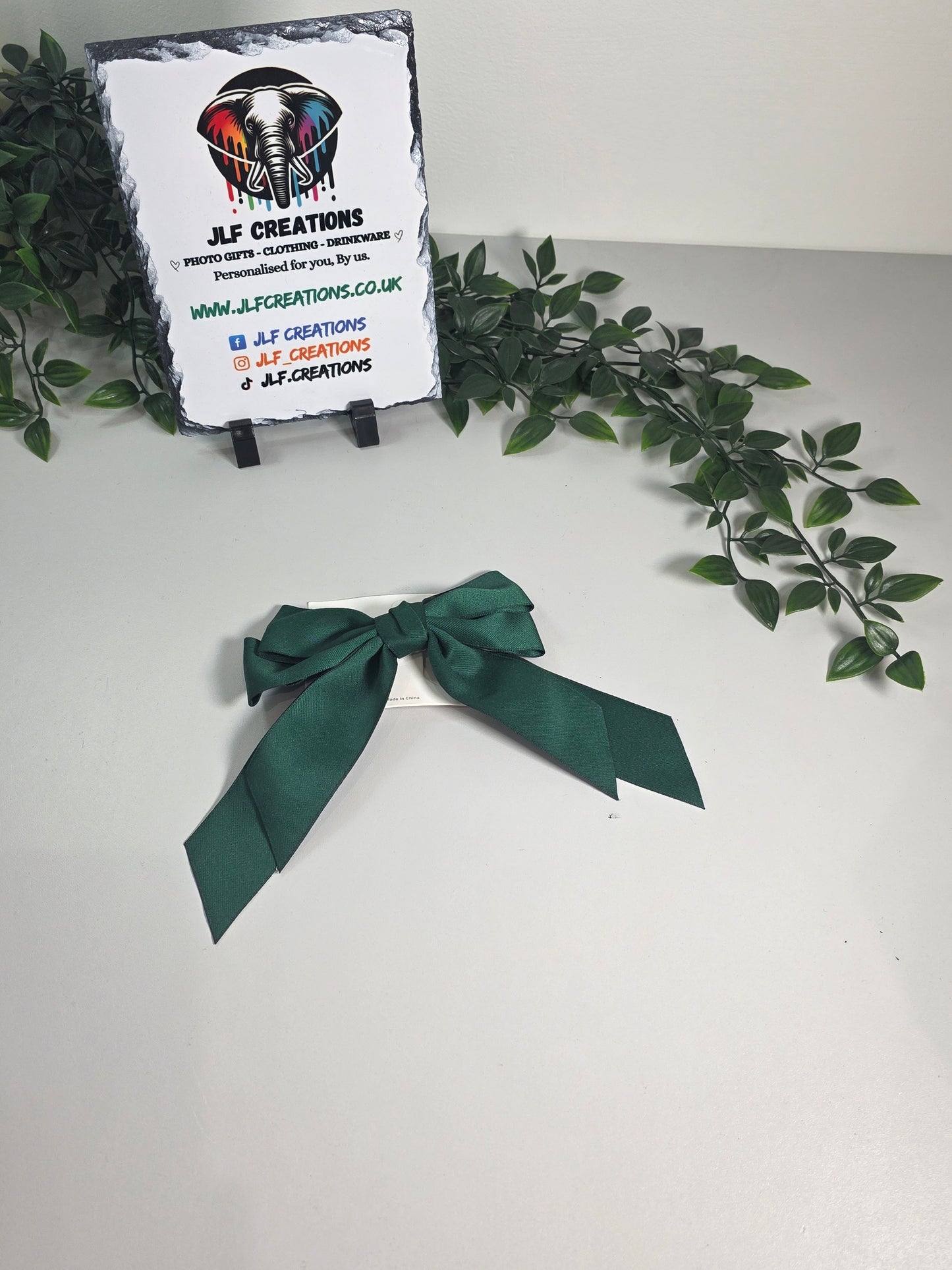 Emerald green Bow