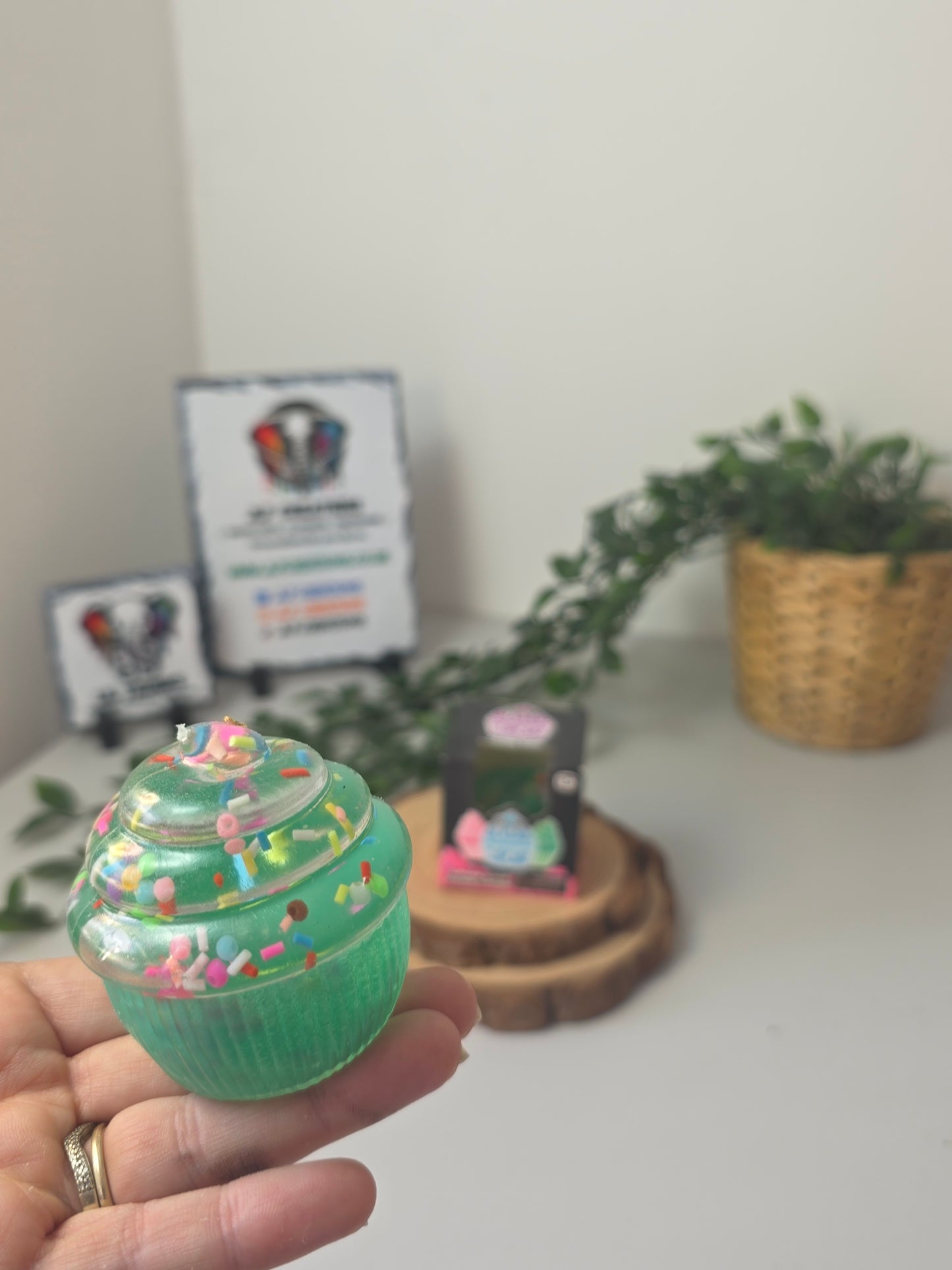 Scrunchems cupcake