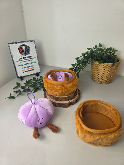 Plushy Dumplings & Basket