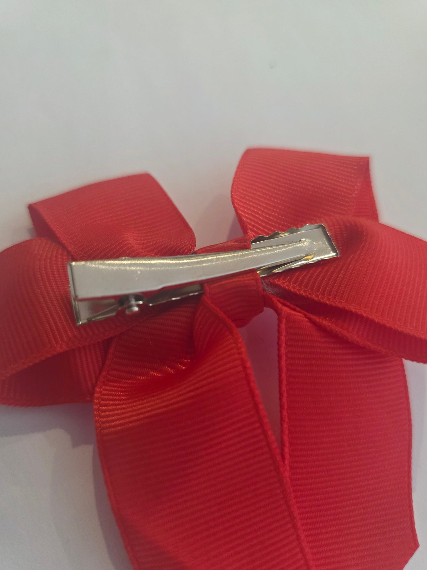Red Child's hair bow